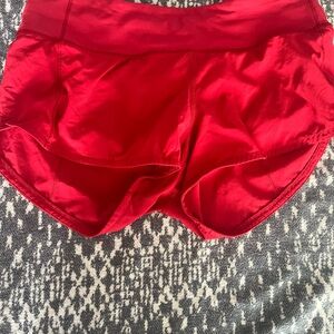 Lululemon shorts size 4
